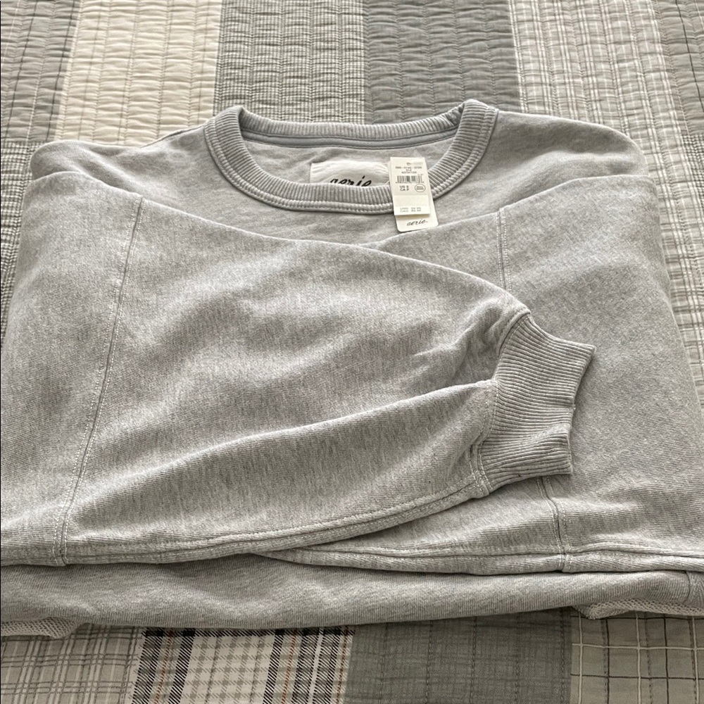 Aerie Light Gray Crewneck Sweater